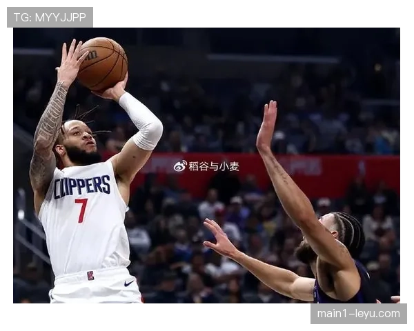 快船科菲海史密斯轮换时间波动 侧翼深度影响防守匹配